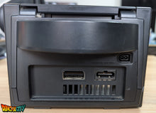 Charger l&#39;image dans la galerie, GameCube Noir JAP 60Hz Freezone + Boîte + Alimentation 110V + Puce Xeno-GC + Condensateurs changés (neuf) + Picoboot + Sandisk Swiss 256Go + SD2SP2 POR TF + Carte Mémoire OFFICIEL avec boîte + BlueRetro - Manettes Sans-Fil