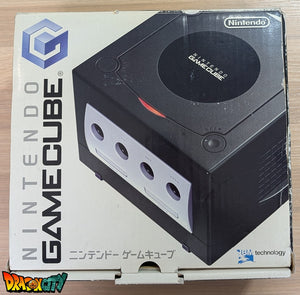 GameCube Noir JAP 60Hz Freezone + Boîte + Alimentation 110V + Puce Xeno-GC + Condensateurs changés (neuf) + Picoboot + Sandisk Swiss 256Go + SD2SP2 POR TF + Carte Mémoire OFFICIEL avec boîte + BlueRetro - Manettes Sans-Fil
