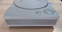 Charger l&#39;image dans la galerie, Console Sony PlayStation 1 (PS1) SCPH-7000 NTSC-J 60Hz - Version Dual Shock + Boîte + Manette PS1 + Câble Vidéo + Cable d&#39;alimentation 110V +  PSxMemCard (Lecture Backups + Imports) + Blocage Capot (Impression 3D)