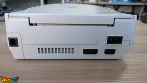 Dreamcast VA0 60Hz + Boîte + Bios Freezone + Patch 50Hz/60Hz Auto + Alimentation 220V + 1 Manette + Câble Vidéo RGB + Câble Alimentation + Serial Matching + Notices + Condensateurs GDROM changés (neuf)