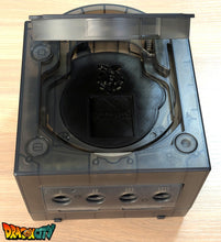 Charger l'image dans la galerie, GameCube JAP 60Hz + Coque Translucide Noire (Neuve) + Picoboot + Cache lecteur 3D + Sandisk Swiss 512Go + SD2SP2 PRO V2
