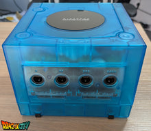 Charger l'image dans la galerie, GameCube JAP 60Hz + Coque Translucide Bleue (Neuve) + Picoboot + Cache lecteur 3D + SD2SP2 PRO V2