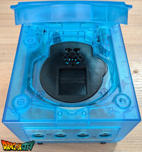 Charger l'image dans la galerie, GameCube JAP 60Hz + Coque Translucide Bleue (Neuve) + Picoboot + Cache lecteur 3D + SD2SP2 PRO V2