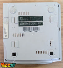 Charger l'image dans la galerie, Dreamcast VA0 60Hz + Boîte + Bios Freezone + Patch 50Hz/60Hz Auto + Alimentation 220V + 1 Manette + Câble Vidéo + Câble Alimentation + Condensateurs GDROM remplacés (neufs)