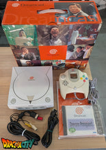 Charger l'image dans la galerie, Dreamcast VA0 60Hz + Boîte + Bios Freezone + Patch 50Hz/60Hz Auto + Alimentation 220V + 1 Manette + Câble Vidéo + Câble Alimentation + Condensateurs GDROM remplacés (neufs)